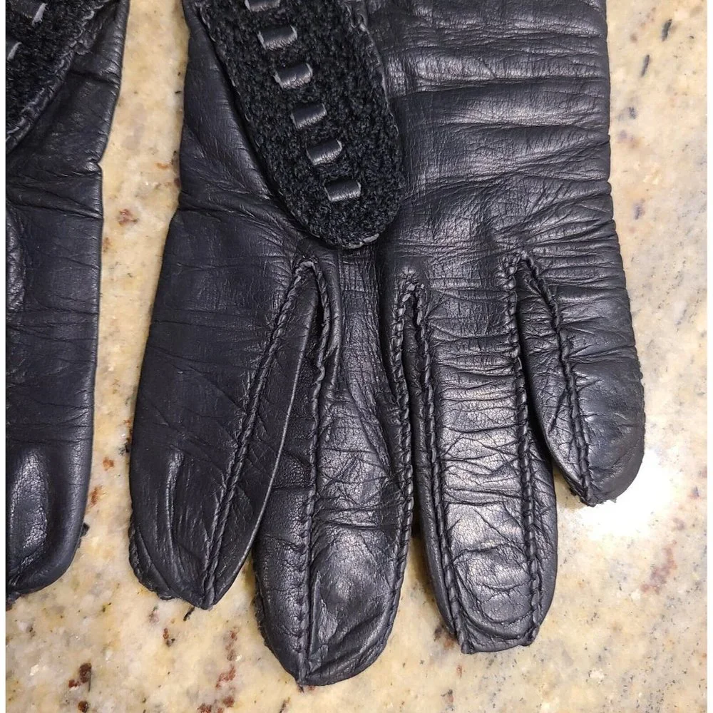 Vintage Size M 7 Black Leather And Knit Handmade Gloves Hammer Of Hollywood